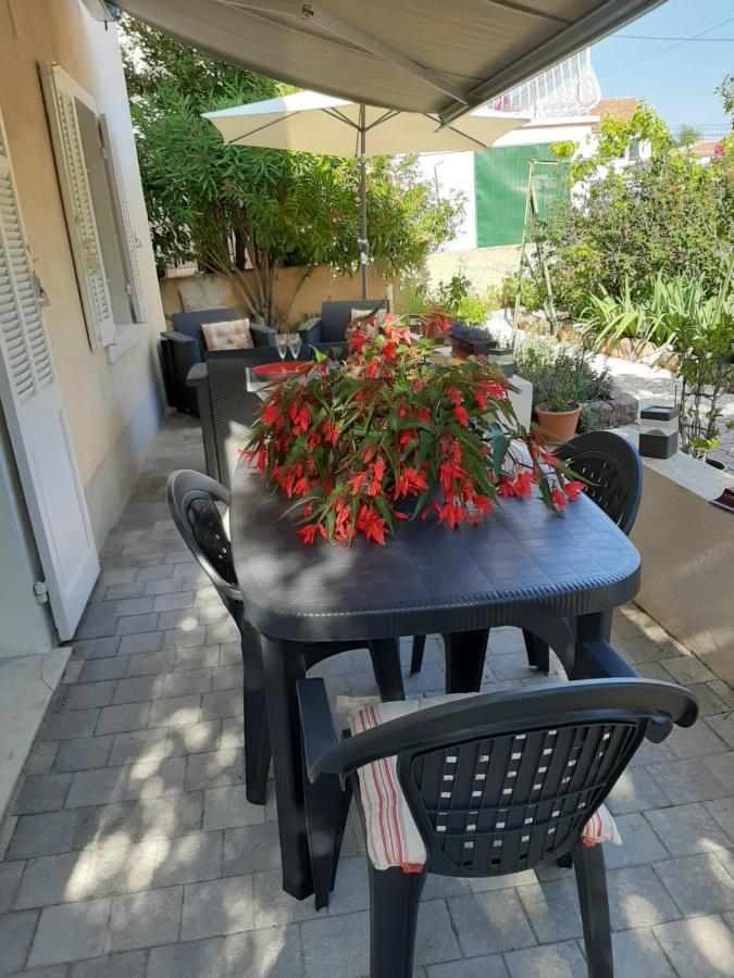 Appartement Clos Victor spacieux 2 pièces à Toulon Extérieur photo